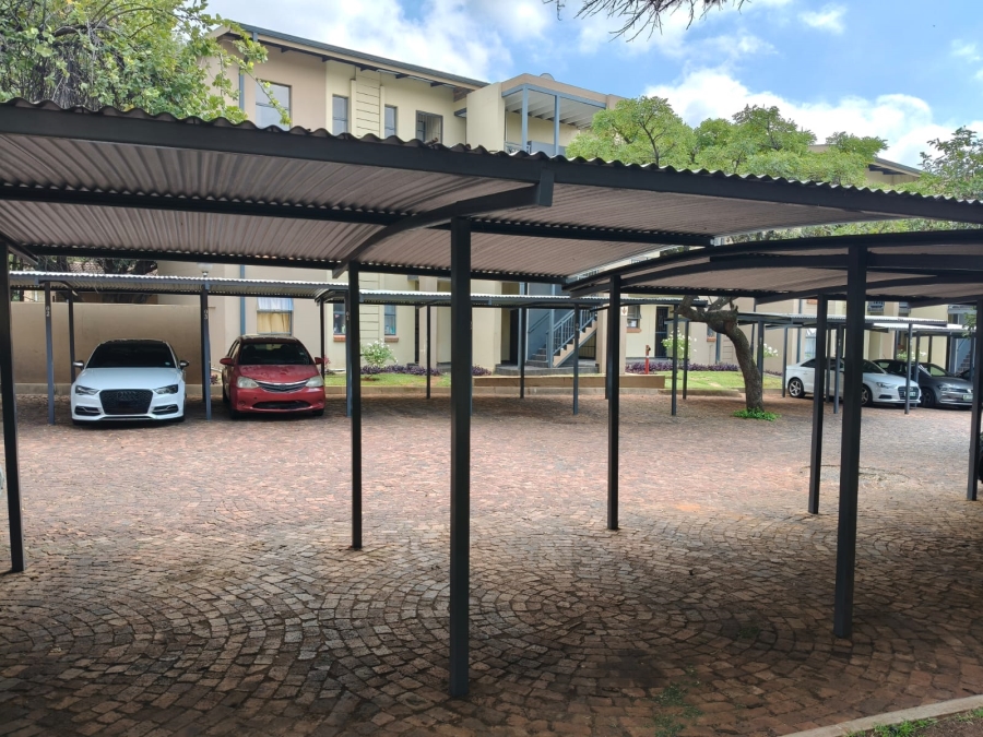 2 Bedroom Property for Sale in Geelhoutpark North West